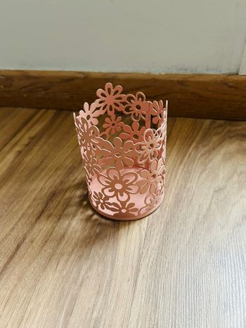 Pot de rangement à crayons fleuris rose