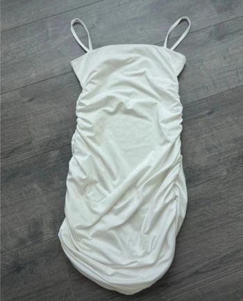 Mini robe blanche Shein taille S ou 36