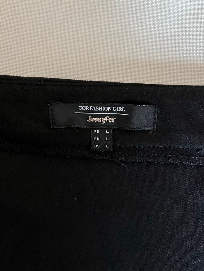 Jupe Jennyfer - photo numéro 3