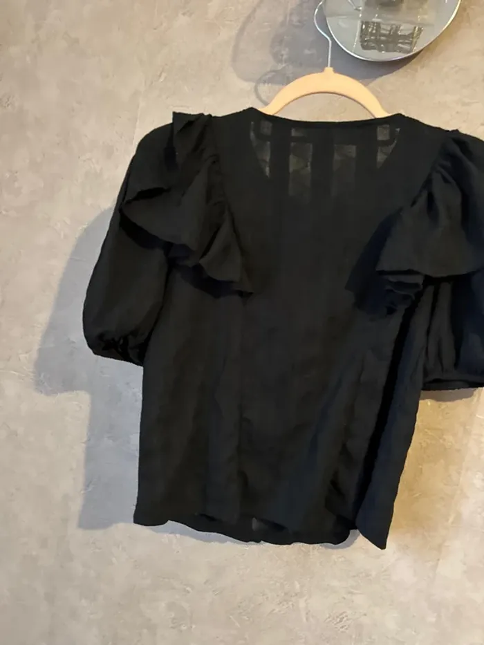 Top ma go taille XS noir - photo numéro 10