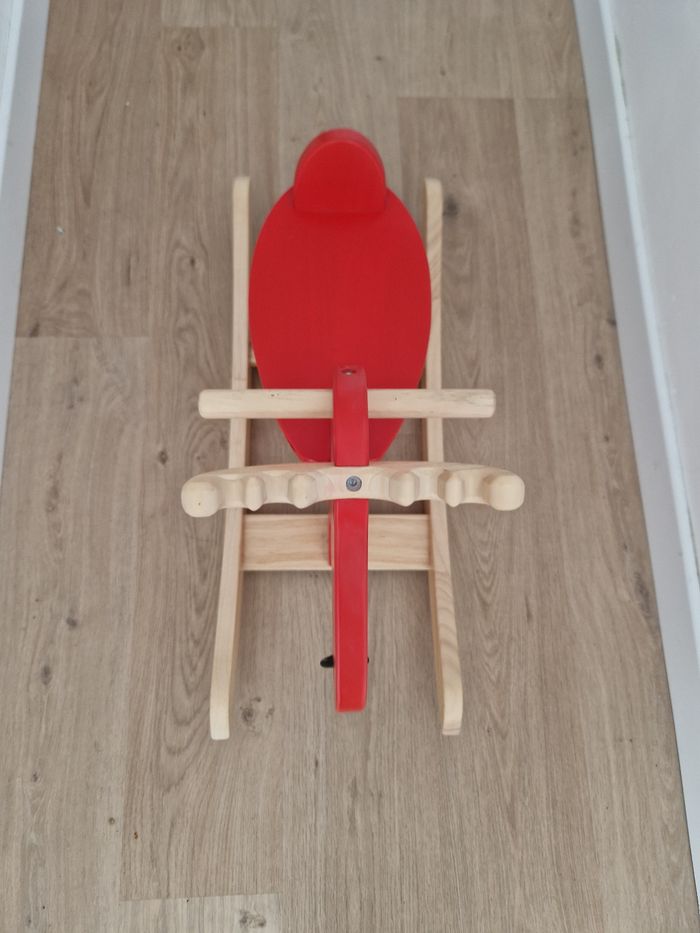 Porteur / Cheval à bascule Élan en bois rouge IKEA (Moose) - photo numéro 3