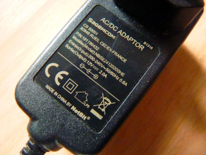 Adaptateur Secteur Alimentation Chargeur 12V pour Décodeur TV Bbox Sagem ADSL - photo numéro 2