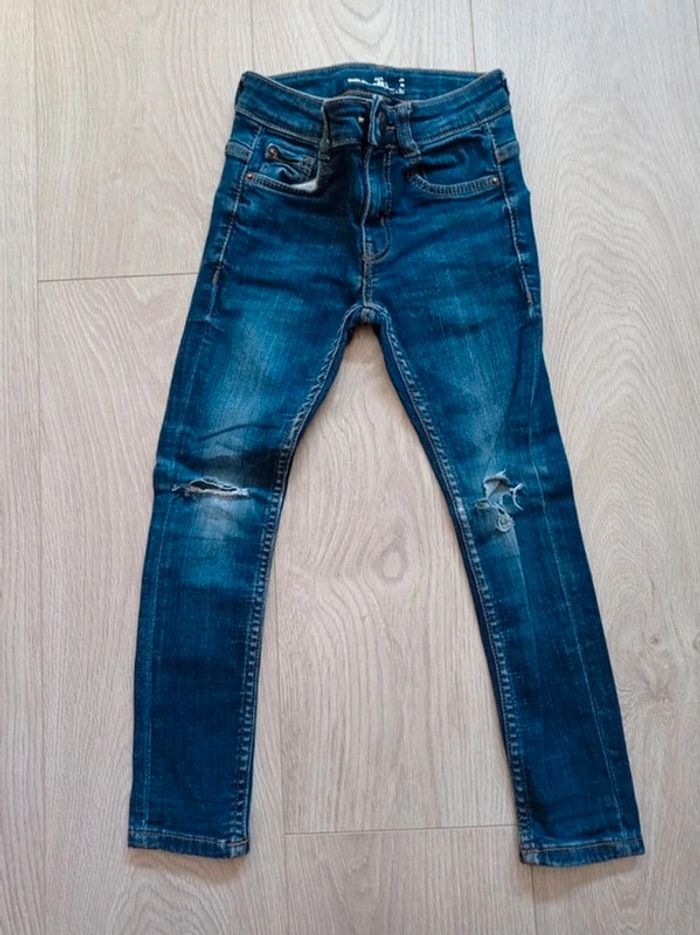 Lot de 2 pantalons skinny et 1 jogging Kiabi et Okaïdi 5 ans - photo numéro 2