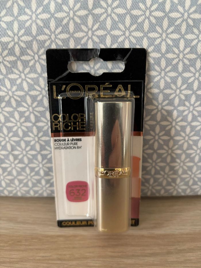 Rouge à Lèvres Color Riche "N°632"