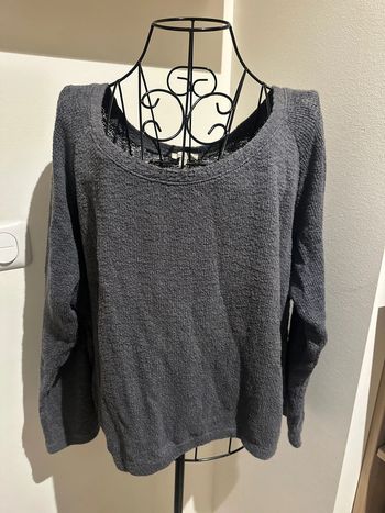 Pull gris
