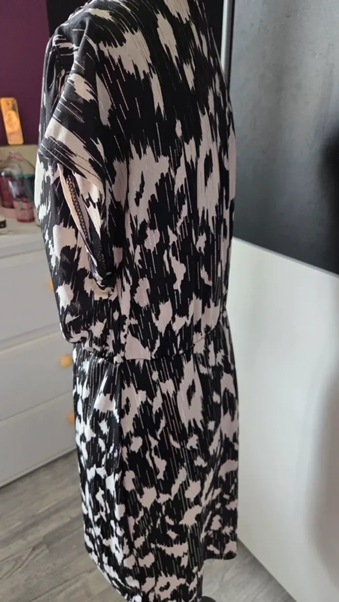 Robe Fine sans manche de chez Frenchy en Taille 40/L - photo numéro 4