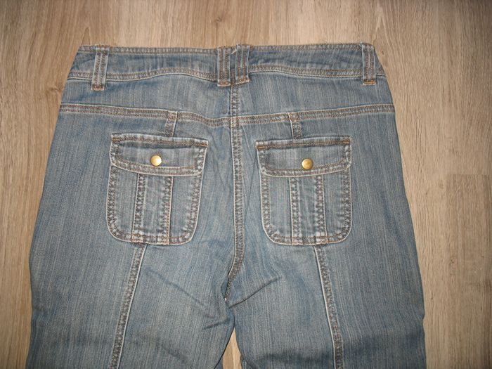 PANTACOURT JEAN BLEU DÉLAVÉ "CAMAÏEU" - TAILLE 40 - n°02 - photo numéro 6