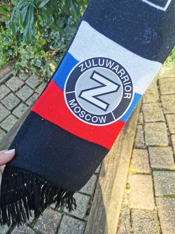 Echarpe supporter russe à franges Zulu Warrior Moscow