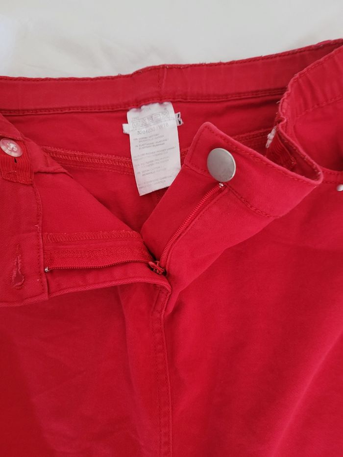 Jupe rouge taille 10 ans - photo numéro 4