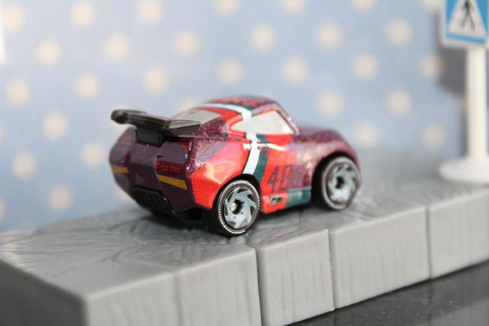 Disney Pixar cars mini racer Aaron clocker - photo numéro 5