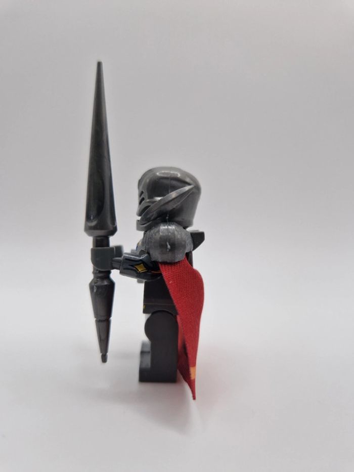 Figurine type lego Ultron Marvel - photo numéro 2