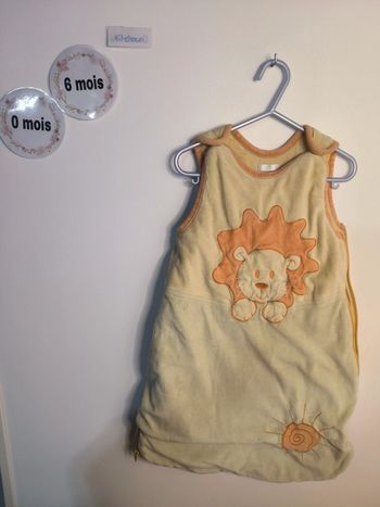 Gigoteuse 0-6 mois kitchoun