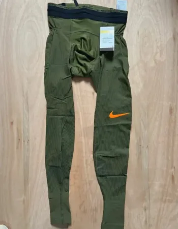 Nike Pro Dri-Fit ADV Recovery Tights S