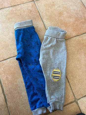 Lot de 2 pantalons Disney en 6/12 mois