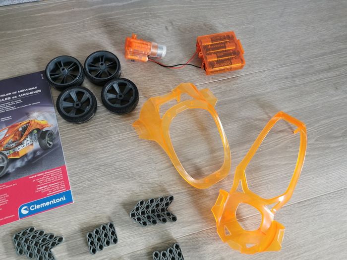 Atelier de mécanique véhicules et machines - photo numéro 6