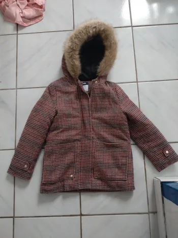 Manteau Kiabi taille 8 ans