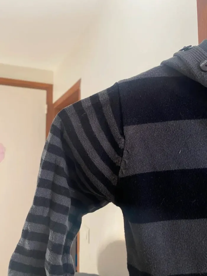 Pull garçon 4 ans 🧥 Style rayé avec capuche – Douillet et tendance ! - photo numéro 3