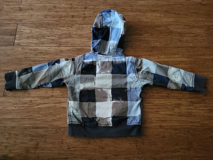 Veste Quiksilver 2 ans stylée - photo numéro 2