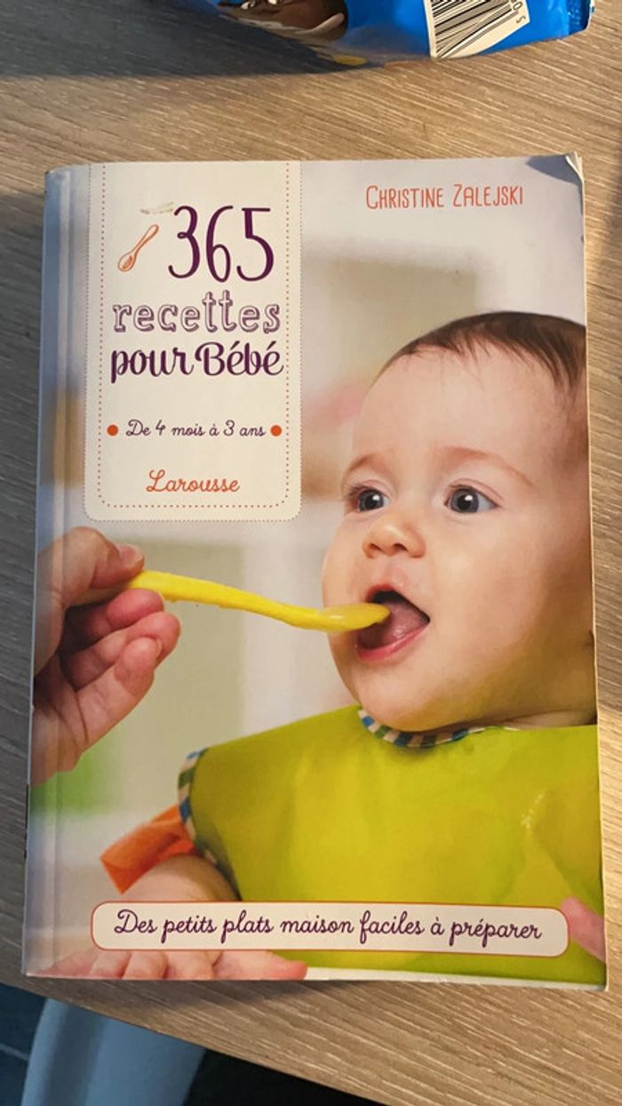 Livre 365 recettes pour bébé