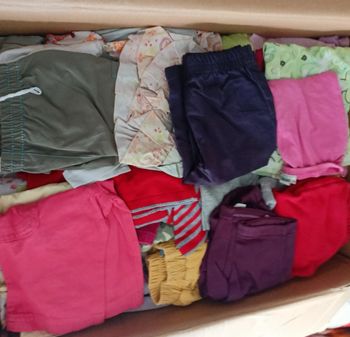 Gros lot bebe fille 6 mois