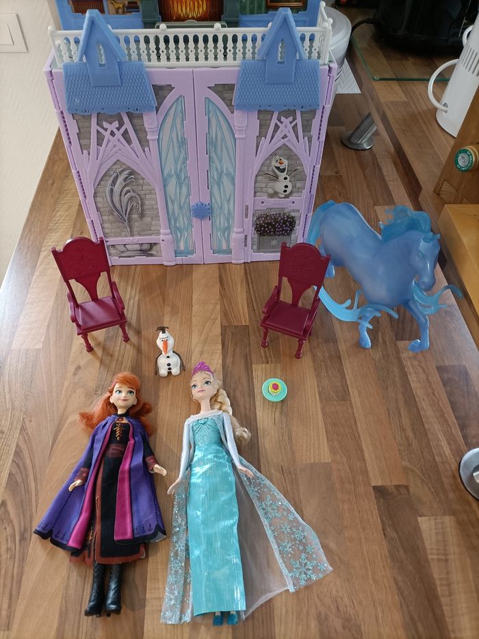 Château Arendelle Reine des Neiges - Elsa +Anna +Olaf +Nok - photo numéro 7