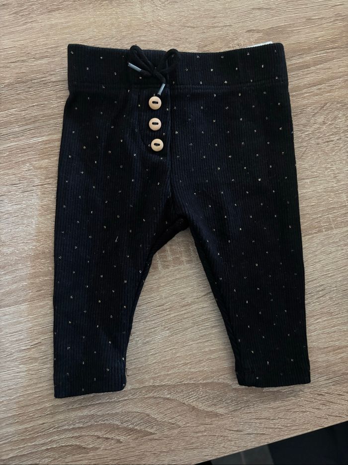 Lot pantalon/legging bébé 1 mois