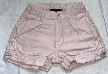 short Marc Jacobs 6 ans bien porté