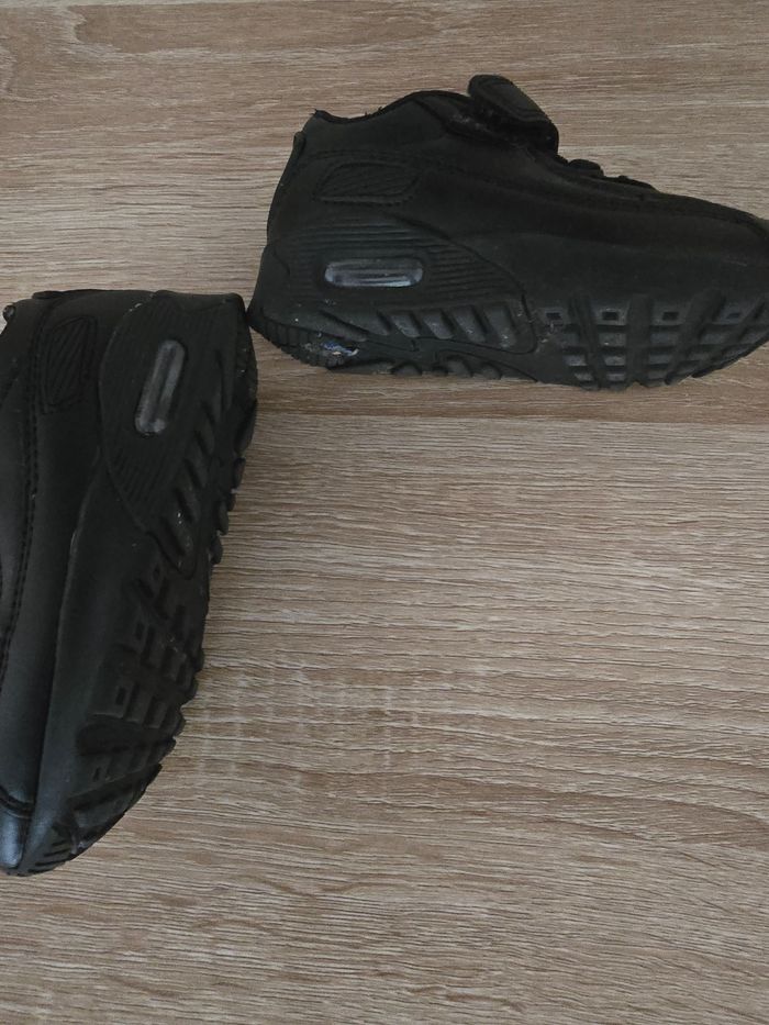 Chaussure taille 20 - photo numéro 5
