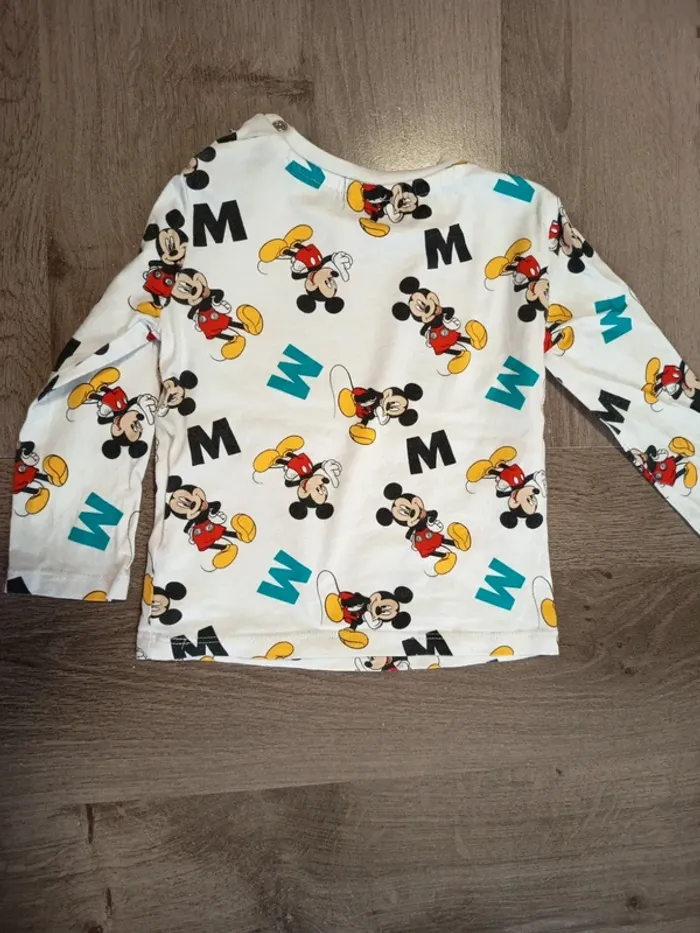 Lot 2 tee-shirts manches longues Mickey - photo numéro 3
