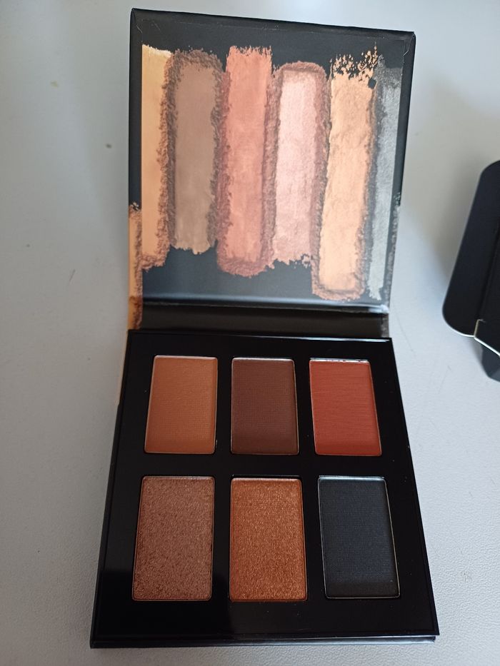 Palette AVON