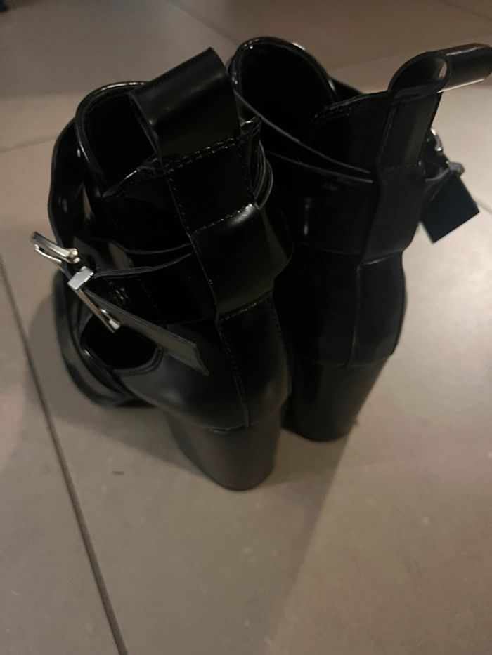 Bottines à talon noires Zara 38 - photo numéro 3