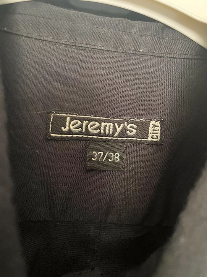 Chemise noire manches courtes - photo numéro 2