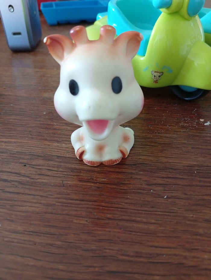 Jouet Sophie la girafe - photo numéro 8