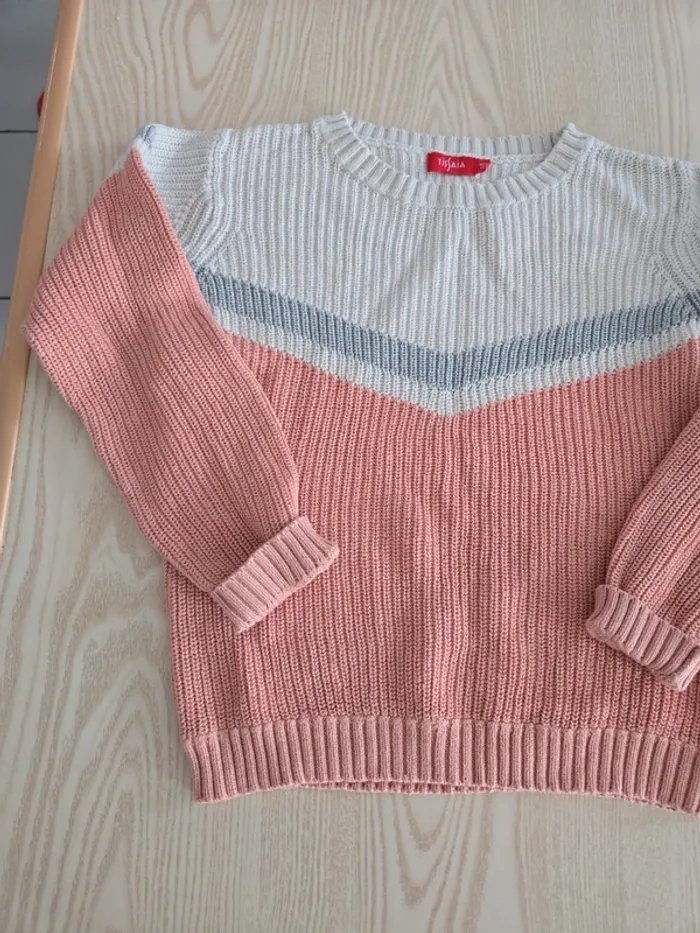 Pull fille taille 8 ans - photo numéro 2
