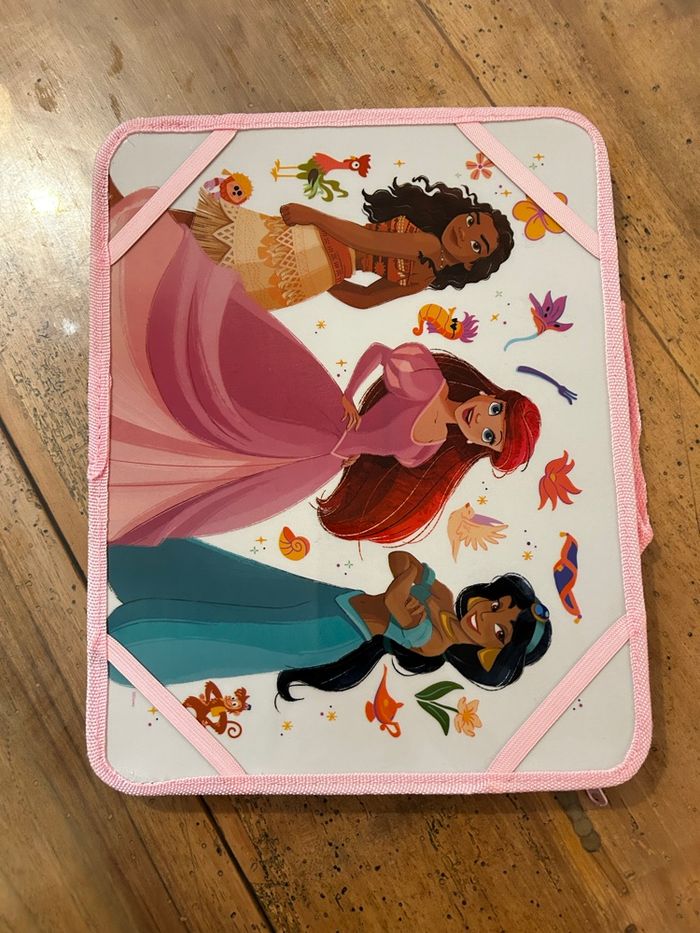 Table d’activité dessin pour voiture