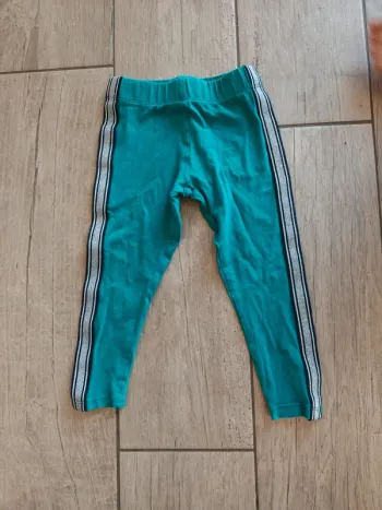 Pantalon style jogging vert 3 ans