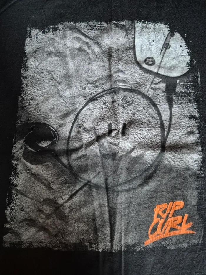 T-shirt T 14 ans - photo numéro 2