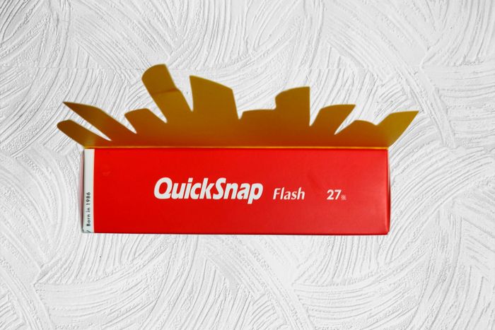 McDonald's x Fuji - 1986 QuickSnap Flash 400 - Film 135 - Appareil Photo Jetable - Edition Limitée C - photo numéro 2