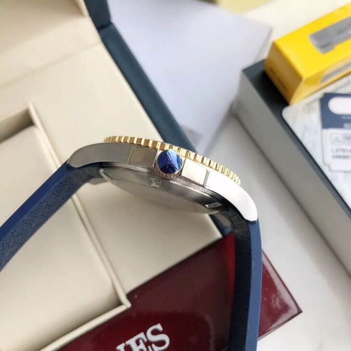 Montre mécanique automatique - photo numéro 4