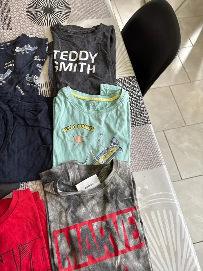 13 tee-shirts - photo numéro 2