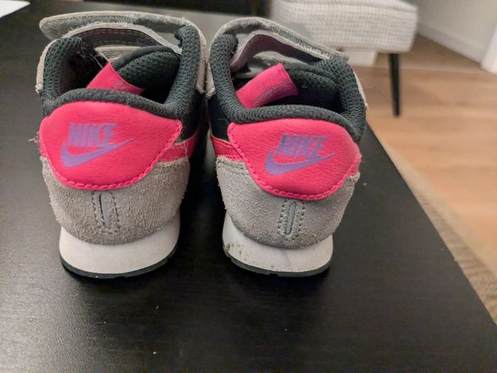 Baskets nike - photo numéro 4