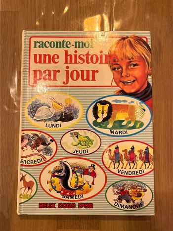 Livre Raconte moi une histoire par jour