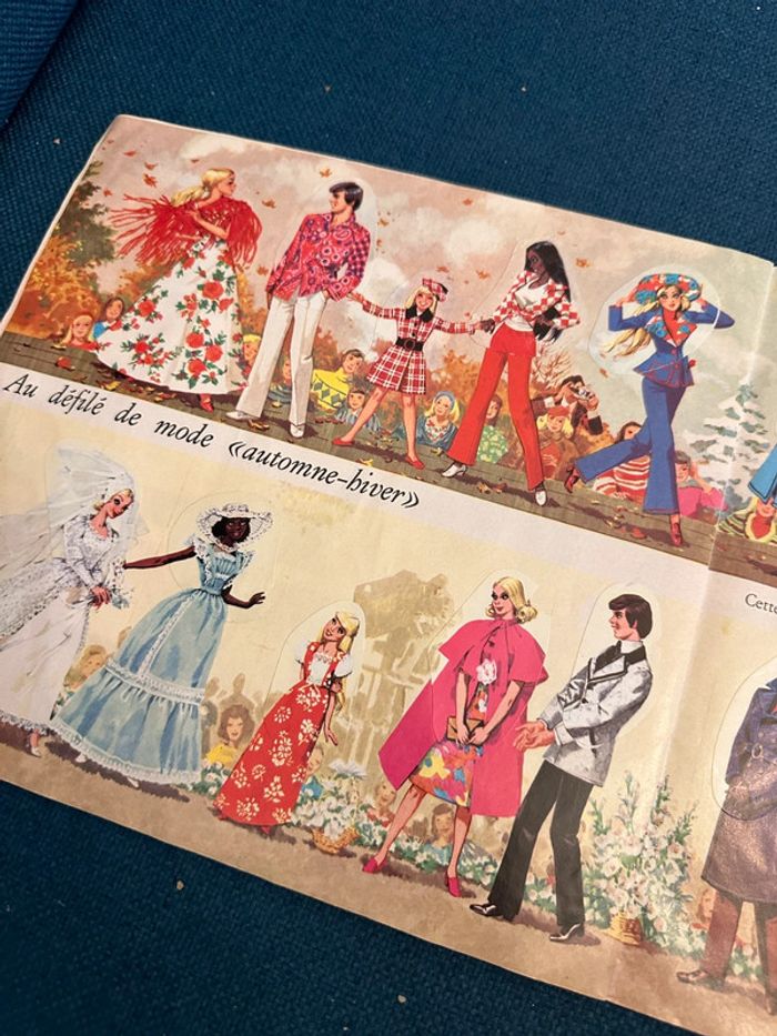 Album livre vignettes Panini ancien 1976 complet Barbie stickers autocollants - photo numéro 15
