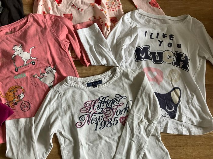 Lot t-shirt fille 4-5 ans - photo numéro 2