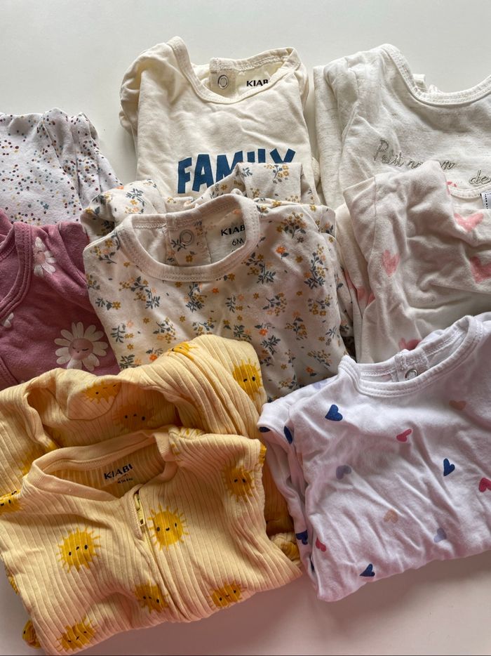 Pyjama 6 mois fille LOT