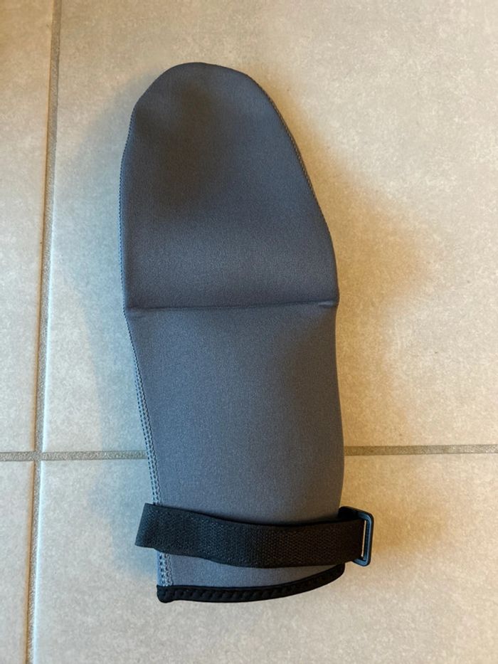 Chaussures de natation - photo numéro 2