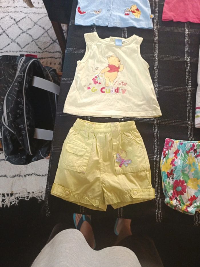 Lot vêtements fille Disney taille 6m - photo numéro 3