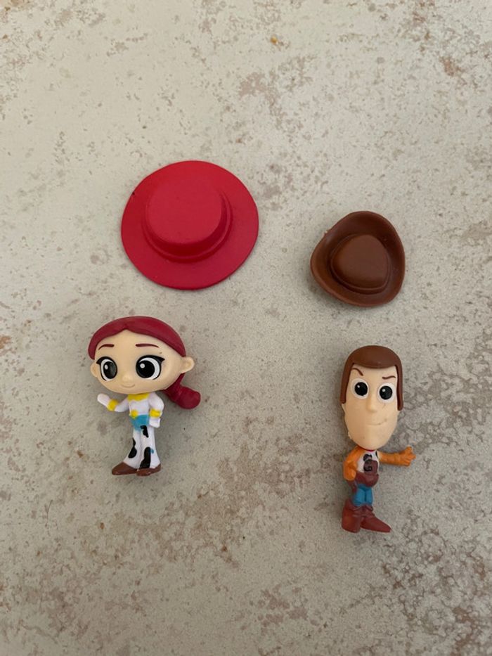 2 figurines Toy Story (Jessie et Woody) - photo numéro 3