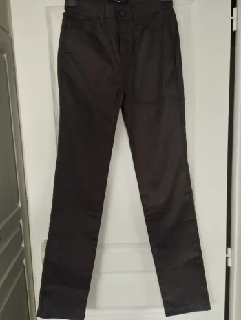 Pantalon slim enduit Darel