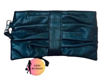 Pochette femme très bon état